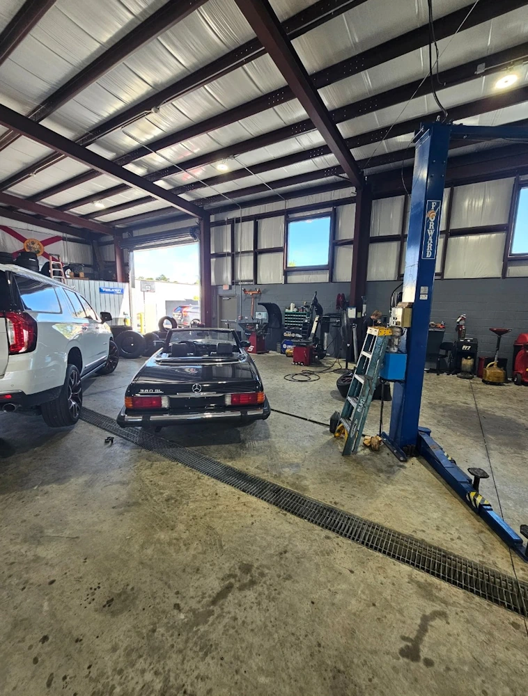 D & R Automotive